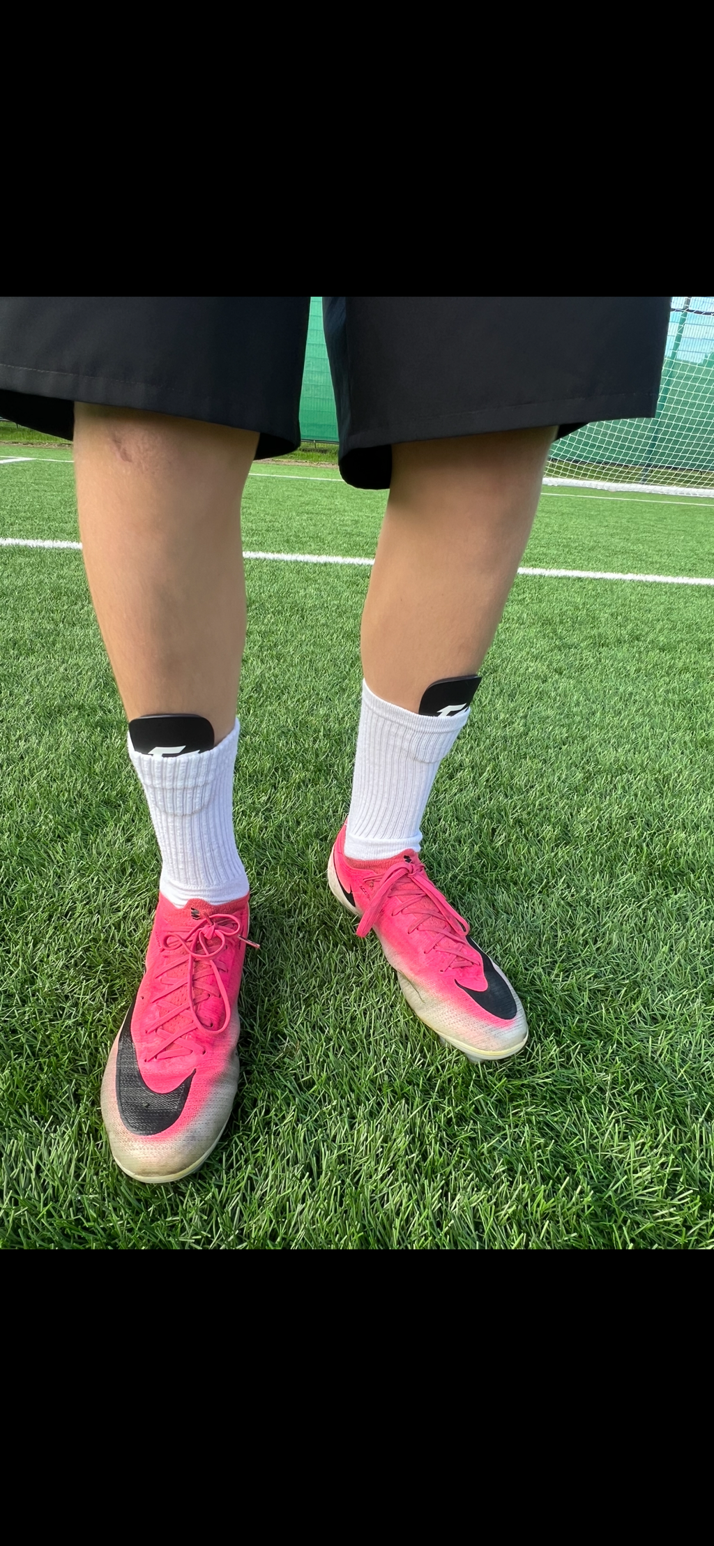 Firme mini shin pads